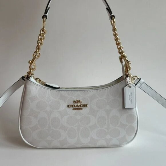 Coach Handbags - Coach Teri Shoulder Bag In Signature Canvas